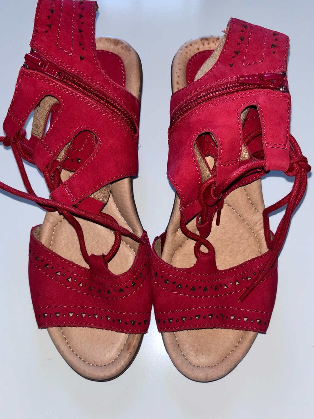 Earth Sandals - Picture 3 of 14